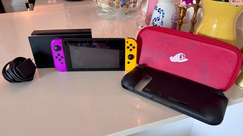 Nintendo switch console - nintendo,